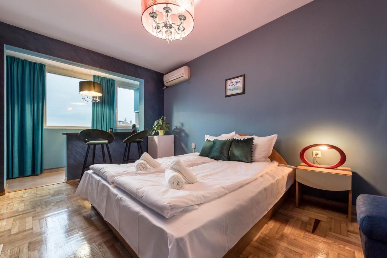 Private Studio In The Centre Varna Exteriér fotografie
