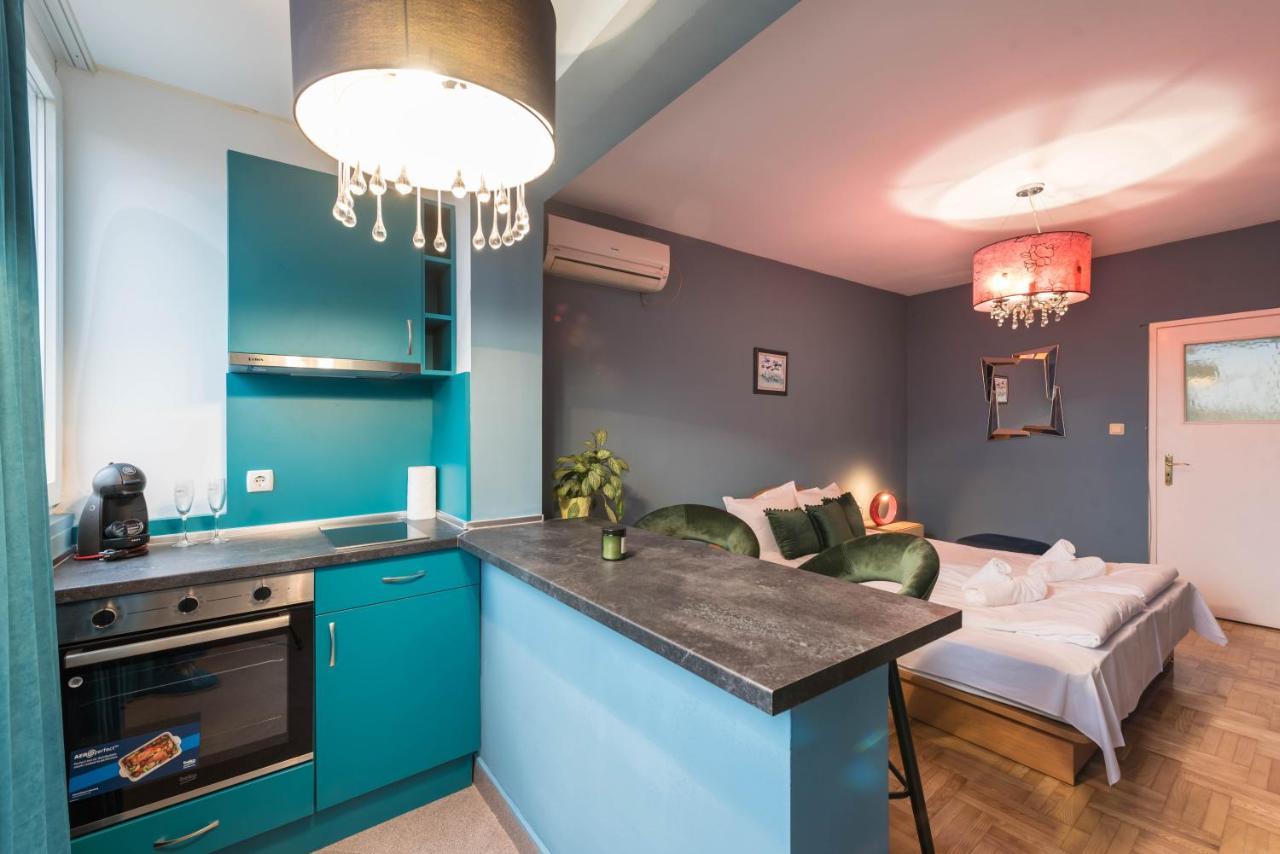 Private Studio In The Centre Varna Exteriér fotografie